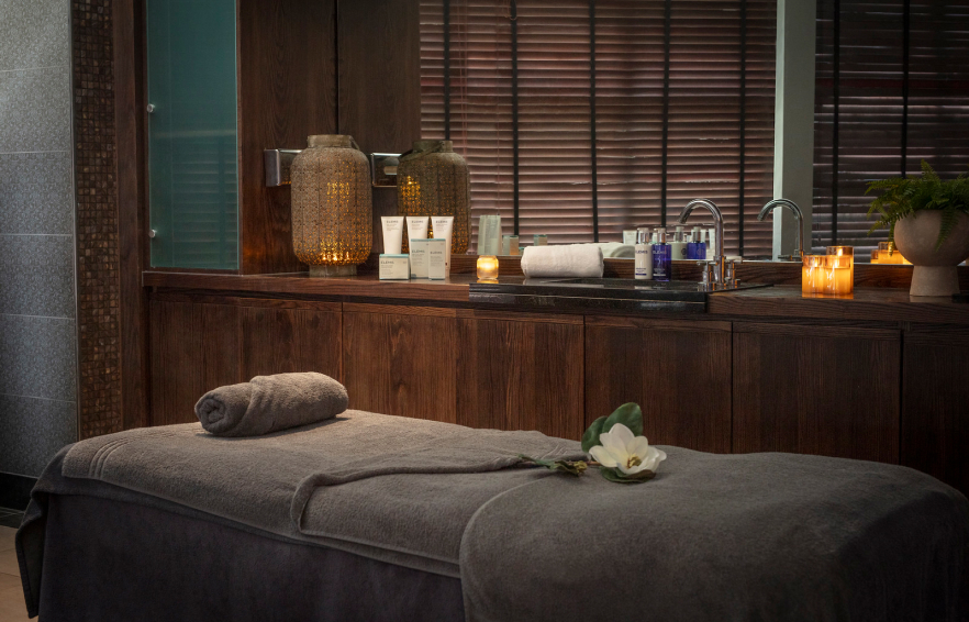 Oultonhall Spabreaks&Days 1Night25mins Carousel Desktop 02