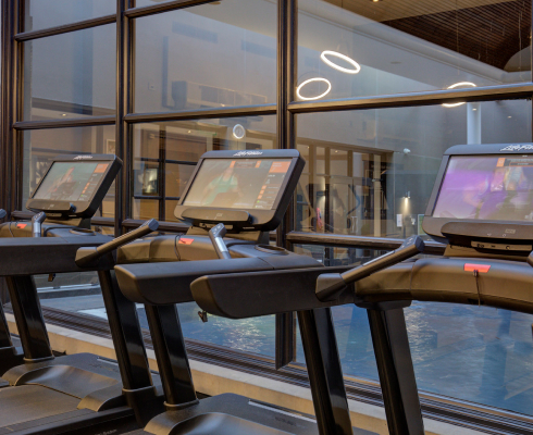 Oulton Service Carousel