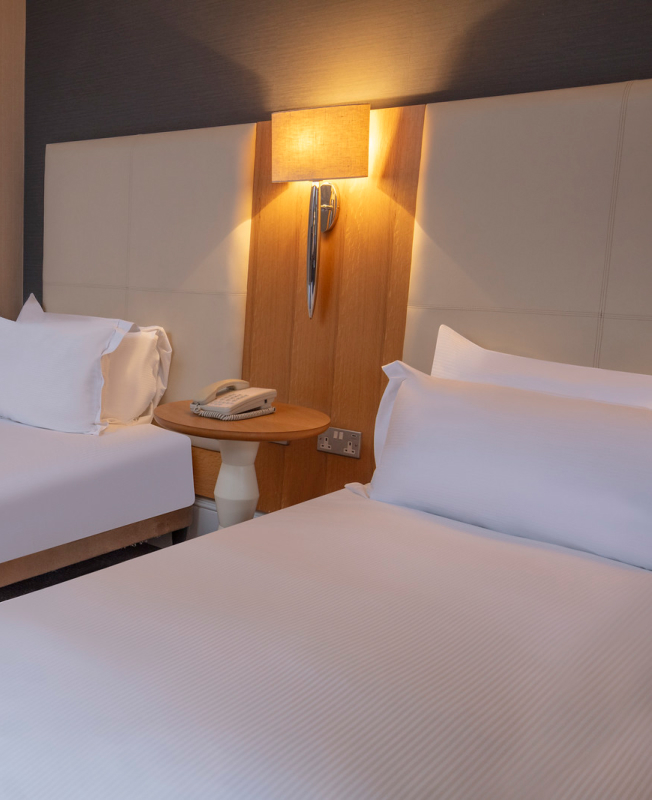 Oultonhall Roomsmainclassic Crosssell Desktop Accessible