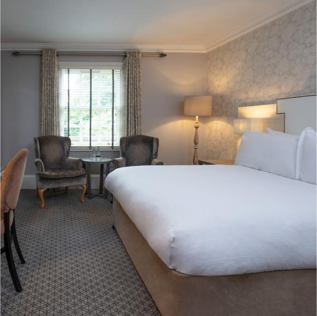 Oultonhall Valentinesday 5050 Desktop Stay