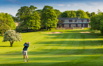 Oultonhall Golf 1Night2rounds Carousel Desktop 01