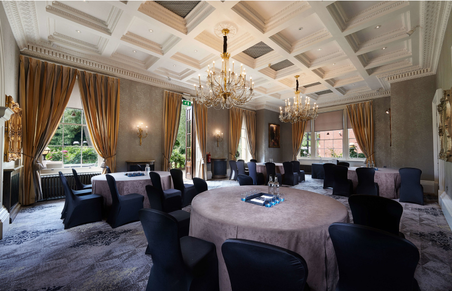 Oultonhall Ourspacesrepton Carousel Desktop 04