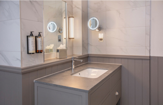 Oultonhall Roomsjuniorsuite Carousel Desktop 02