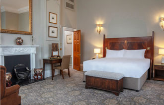 Oultonhall Roomsknaresboroughcastlesuite Carousel Desktop 04