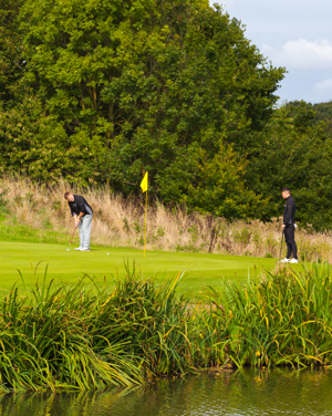 Golf Social Sharing 03