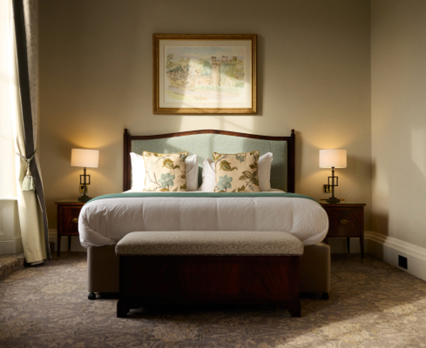 Oultonhall Homepage Servicecarousel Desktop 01