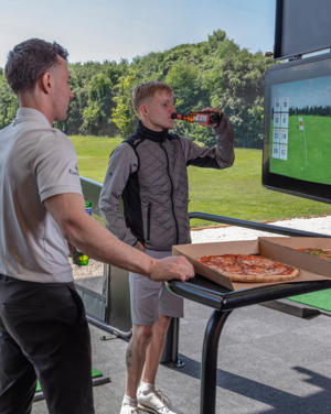 Golf Social Sharing 01